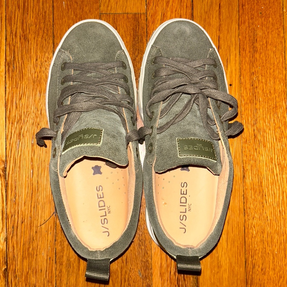 J/SLIDES NYC